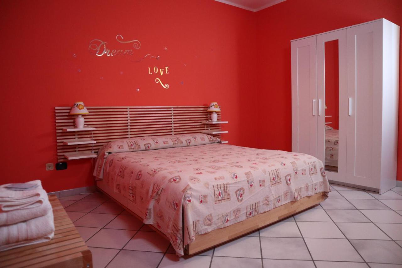 Controne B&B La Casa Del Sole المظهر الخارجي الصورة